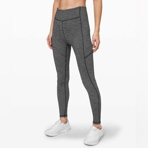 Lululemon Speed Up Tight in Variegated Knit Black Heathered Black - size 4